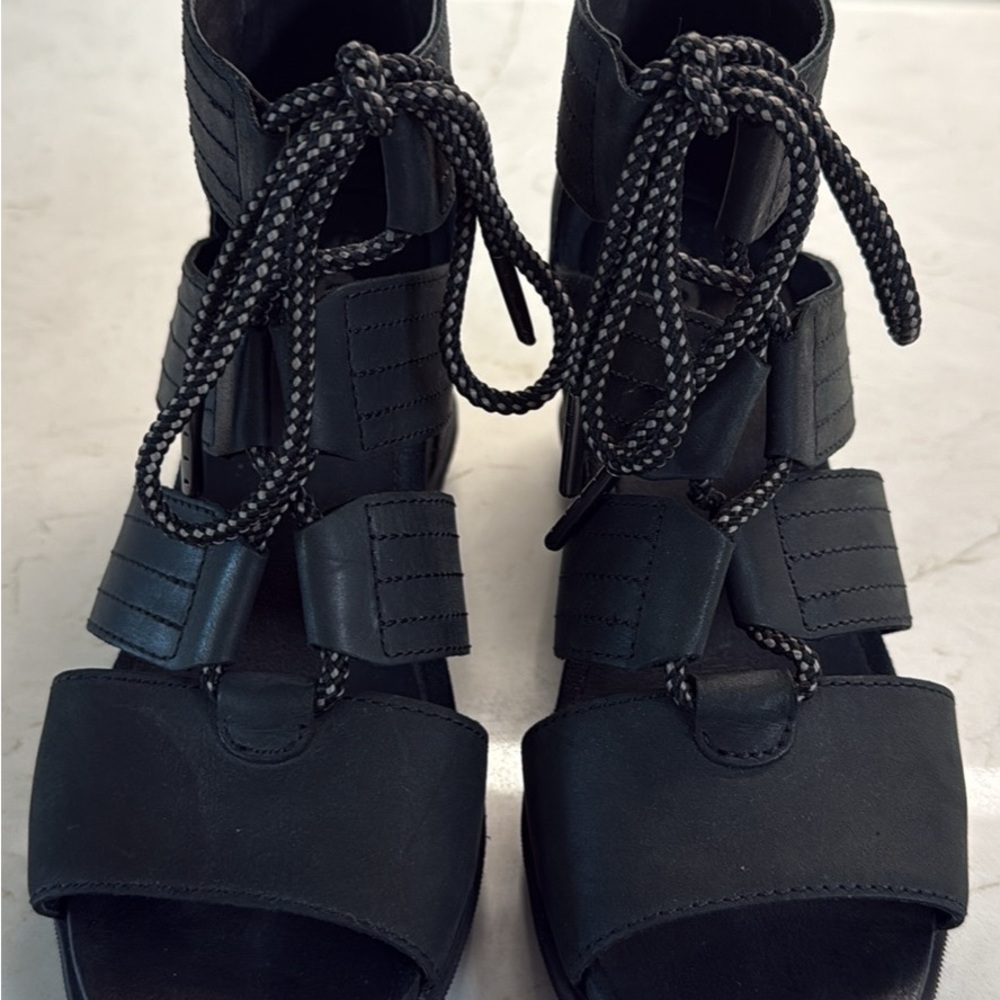 Sorel Black Joanie Lace-Up wedge sandals